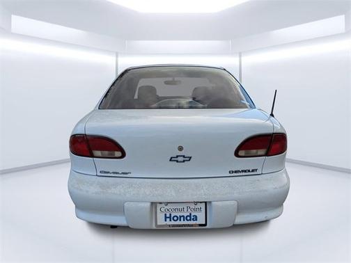 1998 Chevrolet Cavalier Base