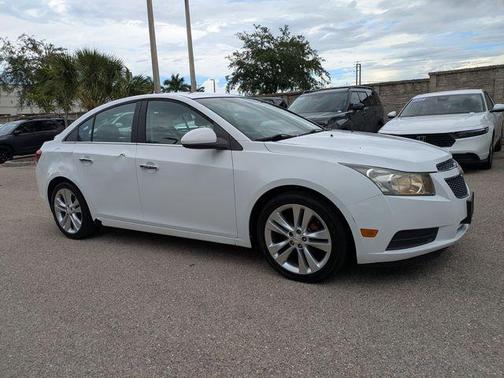 Summit White 2011 Chevrolet Cruze LTZ