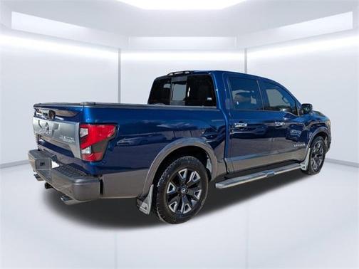 2021 Nissan Titan Platinum Reserve