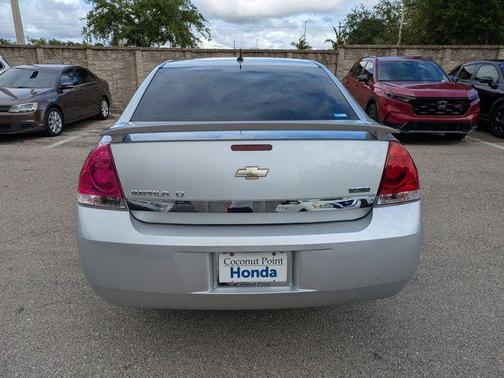 2011 Chevrolet Impala LT