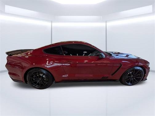 2018 Ford Shelby GT350 Base