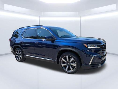 Obsidian Blue Pearl 2023 Honda Pilot Touring