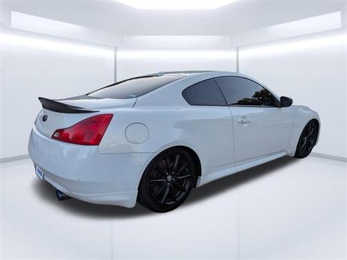 2013 INFINITI G37 Journey