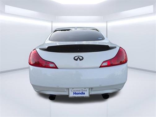 2013 INFINITI G37 Journey