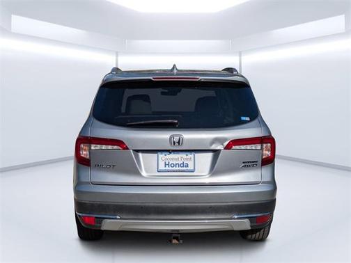 2020 Honda Pilot Touring 8-Passenger