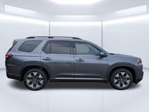 Modern Steel Metallic 2026 Honda Pilot Elite
