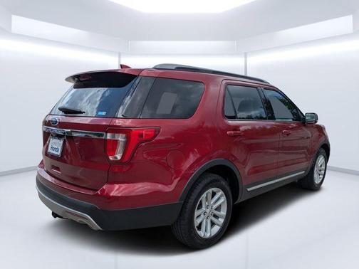 Ruby Red Metallic 2017 Ford Explorer XLT