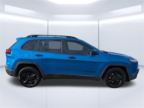 2017 Jeep Cherokee Altitude