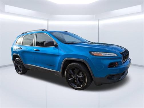 2017 Jeep Cherokee Altitude