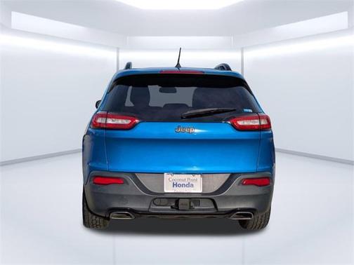 2017 Jeep Cherokee Altitude