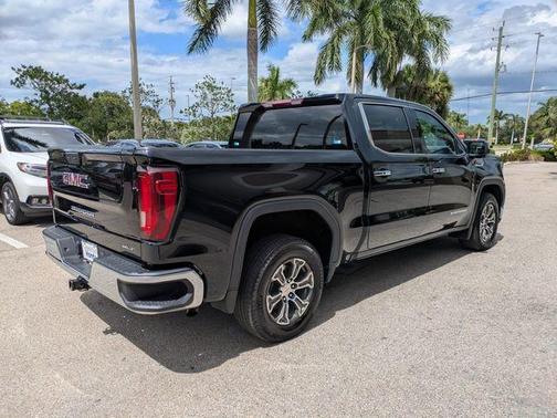 Onyx Black 2025 GMC Sierra 1500 SLT