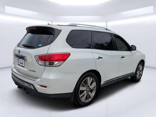 Moonlight White 2014 Nissan Pathfinder Platinum
