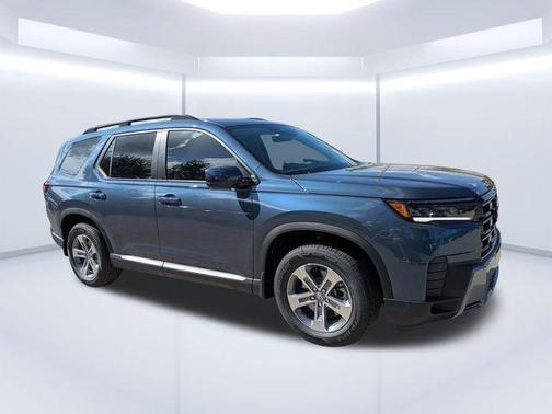 Smoke 2026 Honda Pilot EX-L