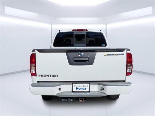 2014 Nissan Frontier Desert Runner