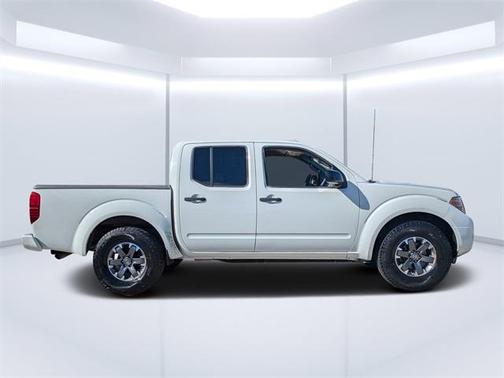 2014 Nissan Frontier Desert Runner