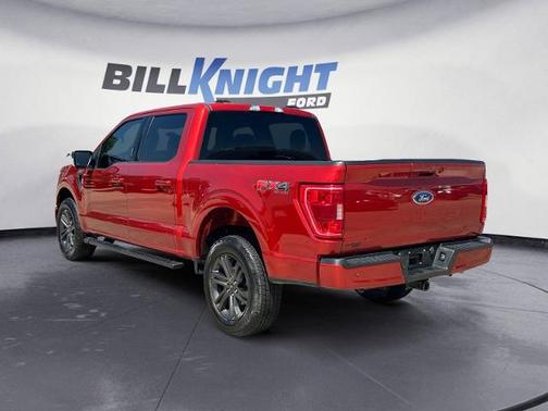 HOT PEPPER RED MET TINTD CC 2023 Ford F-150 XLT