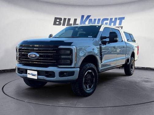 AVALANCHE 2025 Ford F-250 PLATINUM