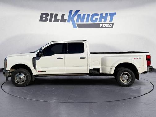 2024 Ford F-350 LARIAT SUPER DUTY