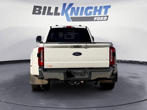 2024 Ford F-350 LARIAT SUPER DUTY