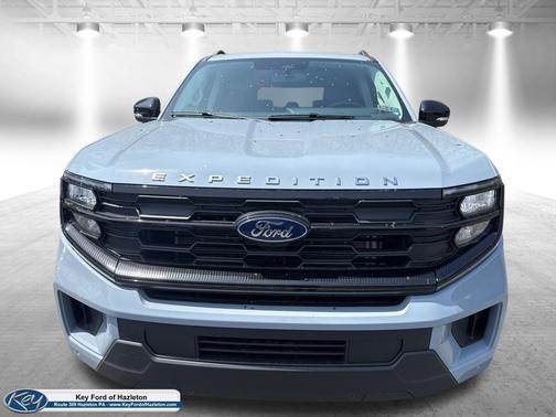 GLACIER GRAY MET TRI-COAT 2026 Ford Expedition Active
