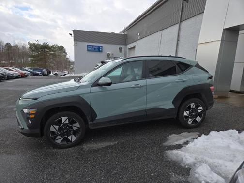 2024 Hyundai KONA SEL