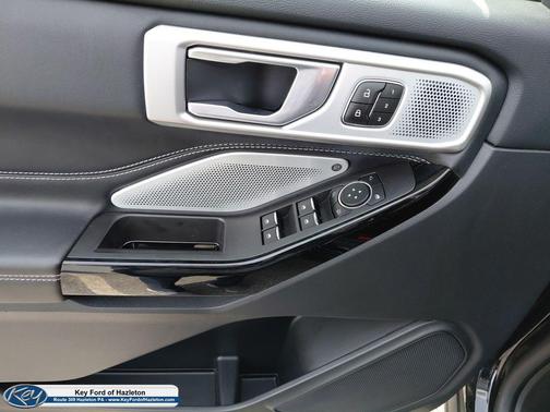 AGATE BLACK METALLIC 2023 Ford Explorer ST