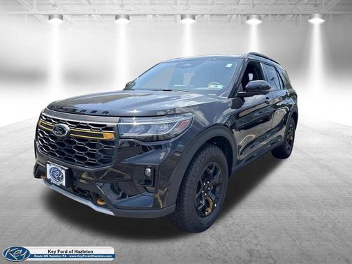 Agate Black Metallic 2026 Ford Explorer Tremor