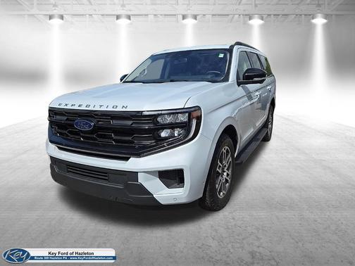 SPACE SILVER METALLIC 2025 Ford Expedition Active