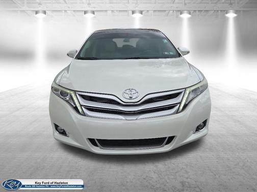Blizzard Pearl 2013 Toyota Venza Limited