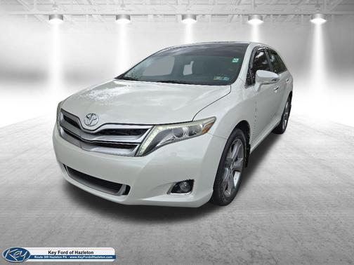 Blizzard Pearl 2013 Toyota Venza Limited