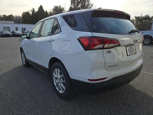 2022 Chevrolet Equinox LS