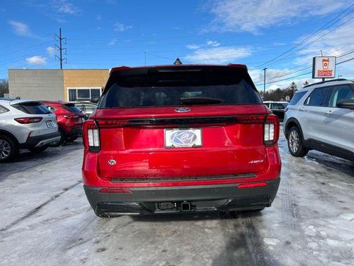 2026 Ford Explorer ST-Line