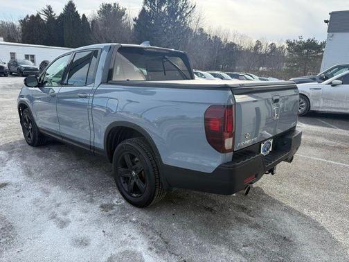 2022 Honda Ridgeline Black