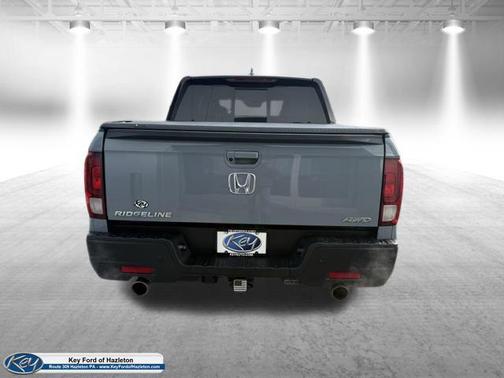 2022 Honda Ridgeline Black