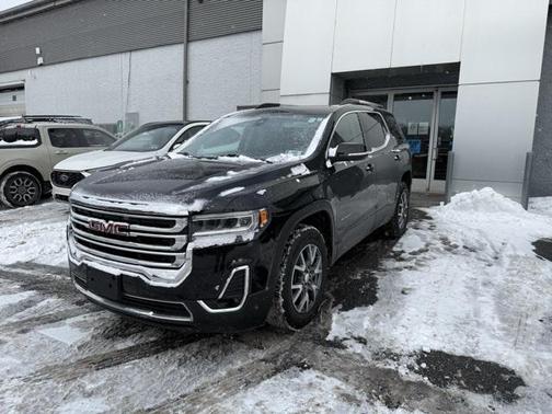 2023 GMC Acadia AWD SLT