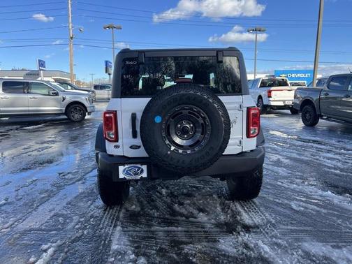 2025 Ford Bronco Base
