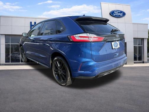 2023 Ford Edge ST Line
