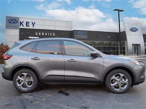 2026 Ford Escape ST-Line Select