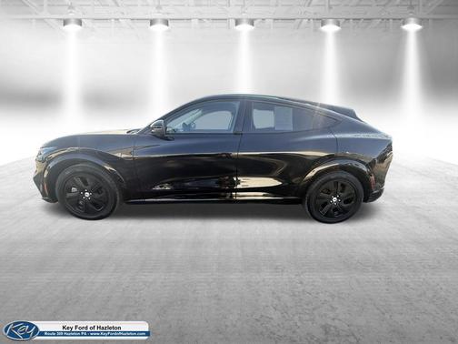 2023 Ford Mustang Mach-E California Route 1