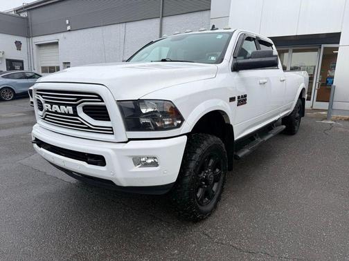 2018 RAM 3500 Big Horn Crew Cab 4x4 8' Box