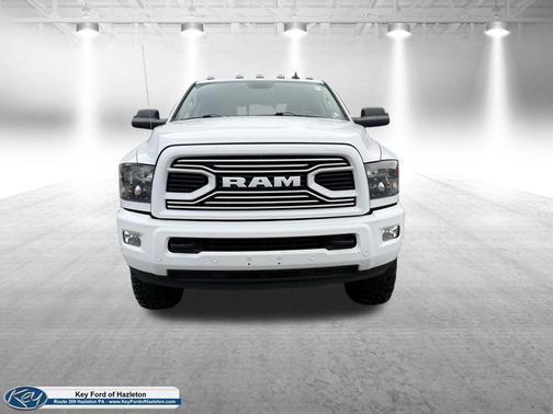 2018 RAM 3500 Big Horn Crew Cab 4x4 8' Box