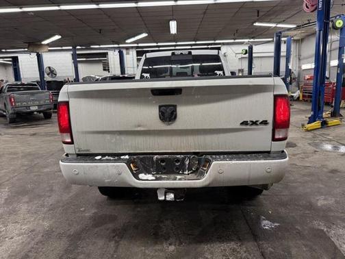 2018 RAM 3500 Big Horn Crew Cab 4x4 8' Box