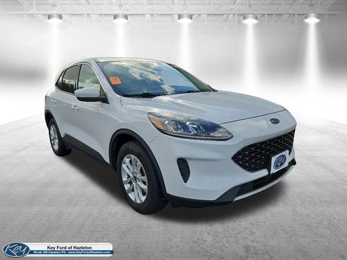 OXFORD WHITE 2020 Ford Escape SE