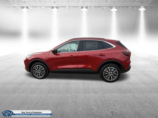 2026 Ford Escape PHEV SE