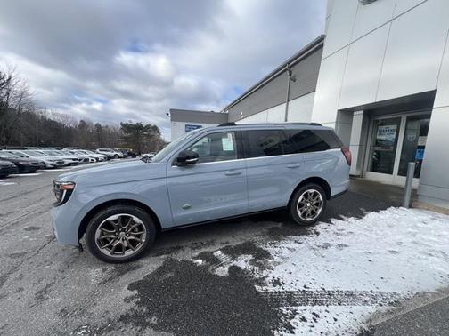 2026 Ford Expedition King Ranch