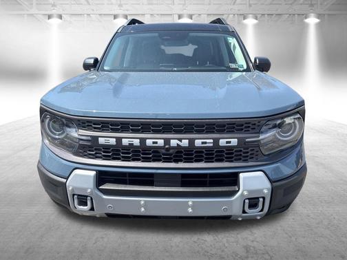 AZURE GRAY METALLIC TRI-COAT 2026 Ford Bronco Sport Badlands