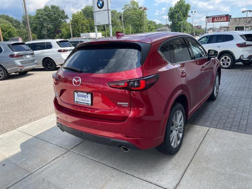 2022 Mazda CX-5 Signature