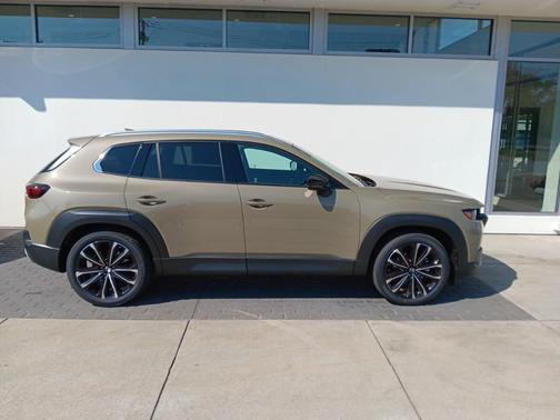 2025 Mazda CX-50 2.5 Turbo Premium Package