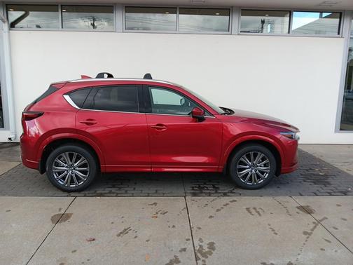 2025 Mazda CX-5 Signature