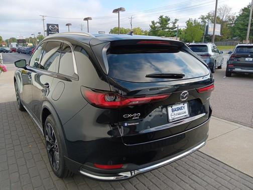 2025 Mazda CX-90 PHEV Premium Plus
